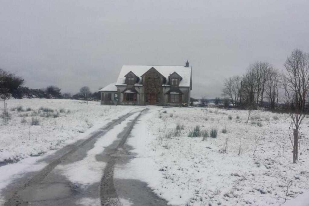 Villa Annies Meadow. Knock  Exterior foto
